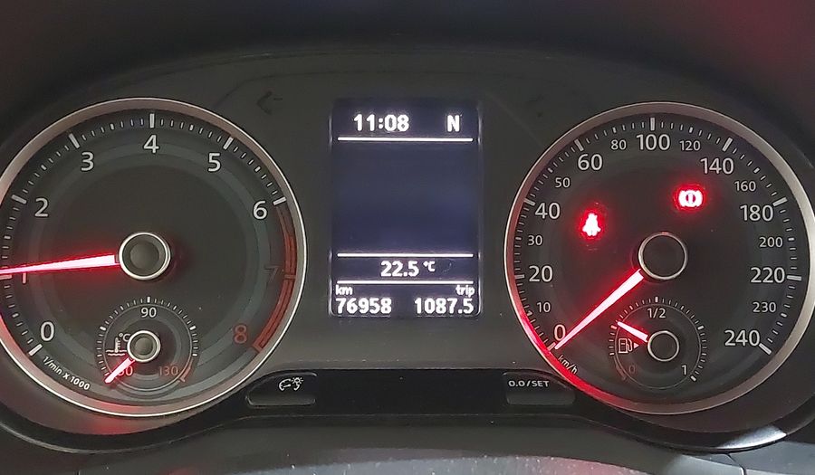 Volkswagen Voyage 1.6 COMFORTLINE I-MOTION Sedan 2017