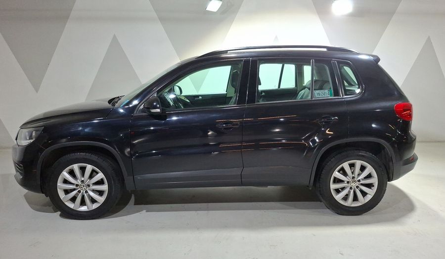 Volkswagen Tiguan 2.0 PAQUETE SPORT & STYLE Suv 2017