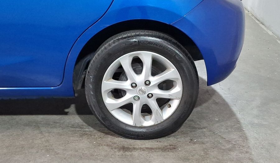 Nissan March 1.6 ADVANCE AT Hatchback 2016