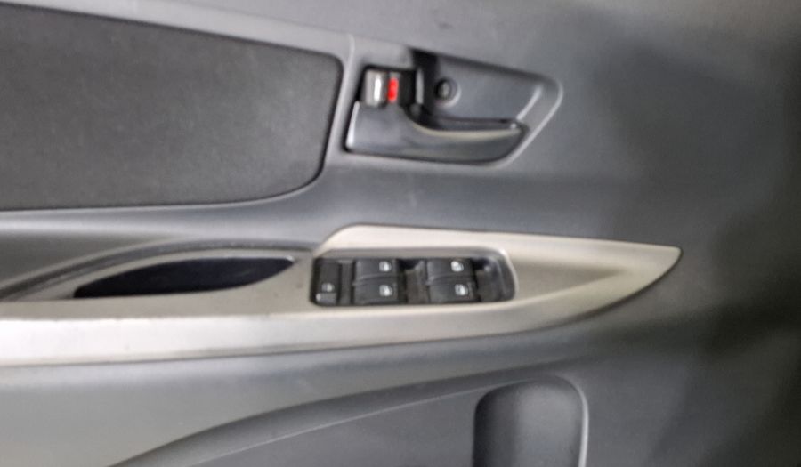 Toyota Avanza 1.5 LE AT Minivan 2018