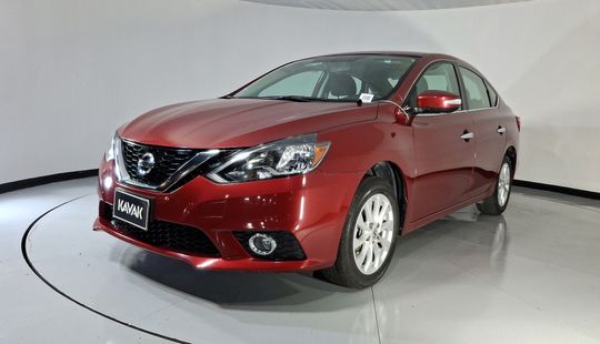 Nissan • Sentra