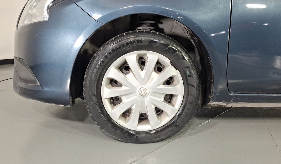 Nissan Versa 1.6 SENSE TA AC Sedan 2015