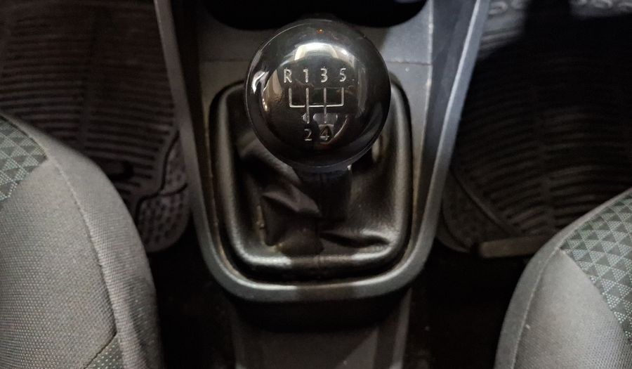 Volkswagen Saveiro 1.6 ROBUST CABINA SENCILLA Pickup 2021