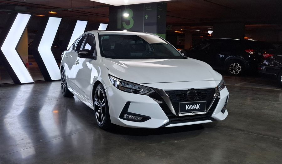 Nissan Sentra 2.0 SR CVT Sedan 2021