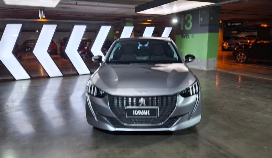 Peugeot 208 1.6L STYLE Hatchback 2023