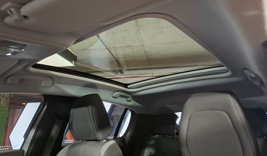 Peugeot 208 1.6L STYLE Hatchback 2023