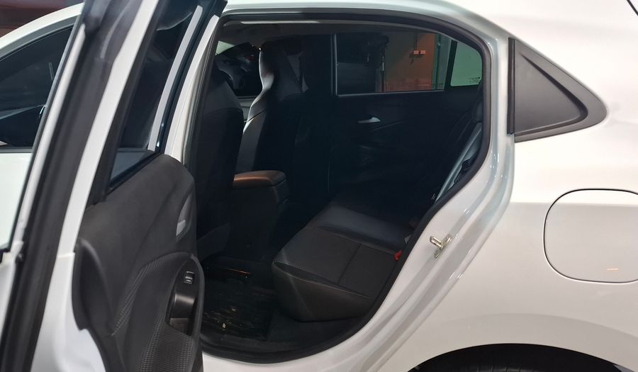 Chevrolet Onix 1.0 TURBO LTZ AUTO Hatchback 2025