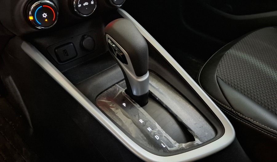 Chevrolet Onix 1.0 TURBO LTZ AUTO Hatchback 2025