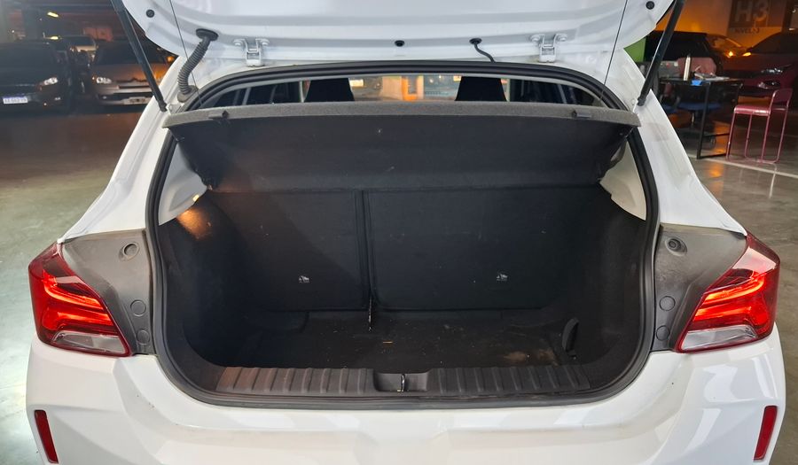 Chevrolet Onix 1.0 TURBO LTZ AUTO Hatchback 2025