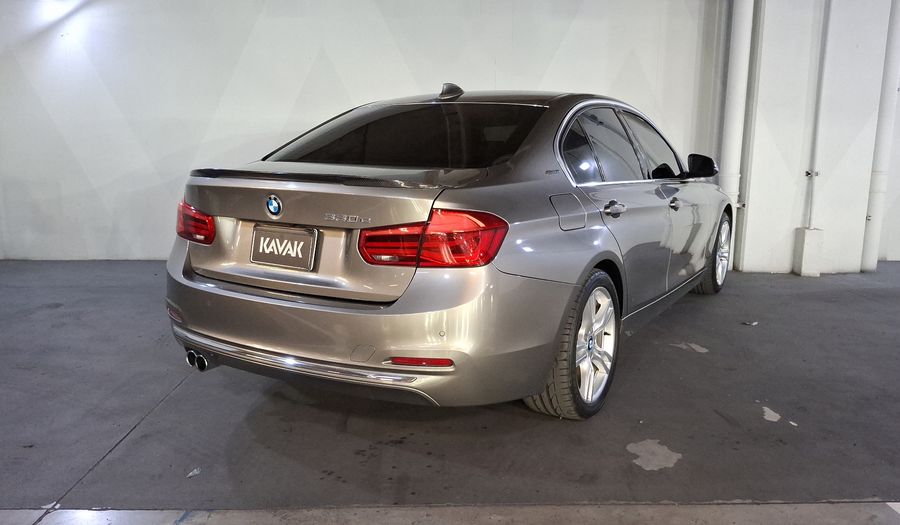 Bmw Serie 3 2.0 330E A LUXURY LINE AUTO Sedan 2017