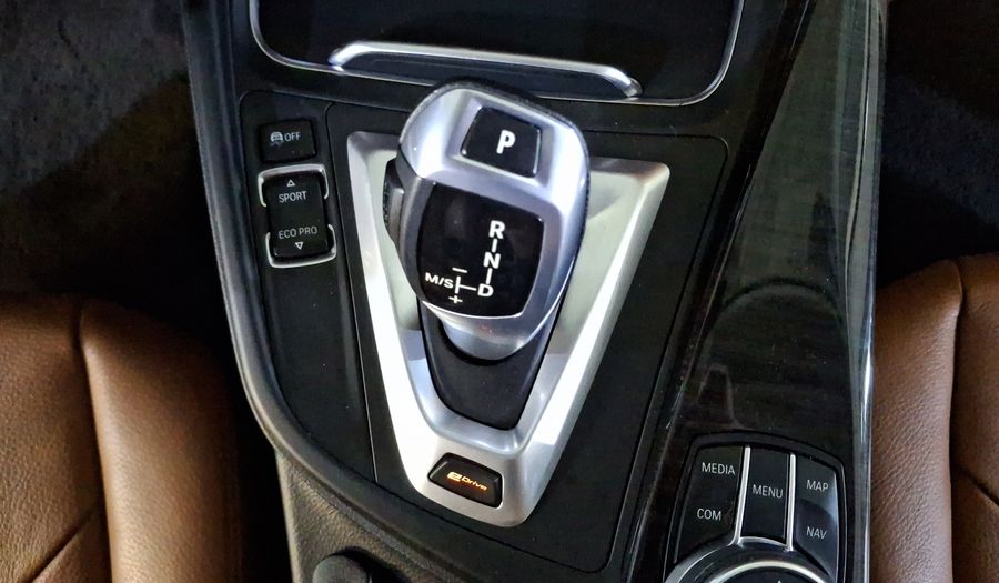 Bmw Serie 3 2.0 330E A LUXURY LINE AUTO Sedan 2017