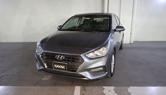 Hyundai • Accent