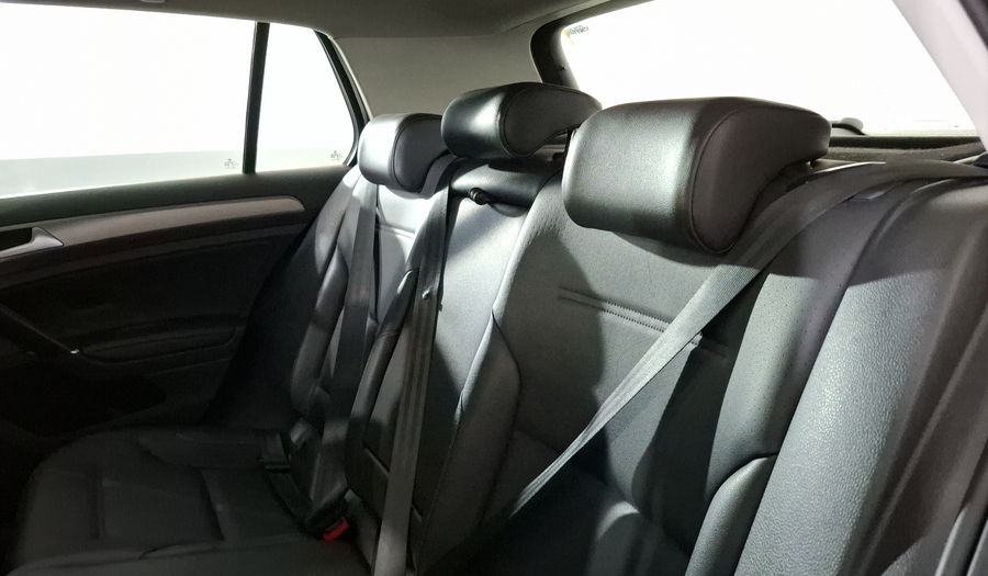 Volkswagen Golf 1.4 TSI COMFORLINE MT Hatchback 2015