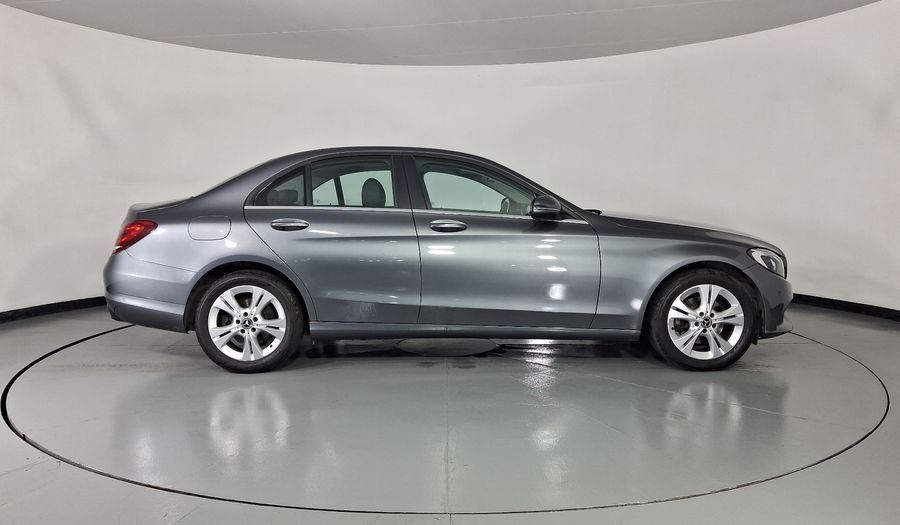 Mercedes Benz Clase C 2.0 200 EXCLUSIVE AUTO Sedan 2018