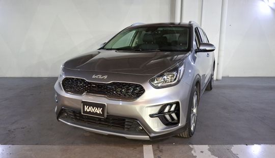 Kia • Niro