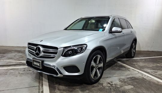 Mercedes Benz • Clase GLC