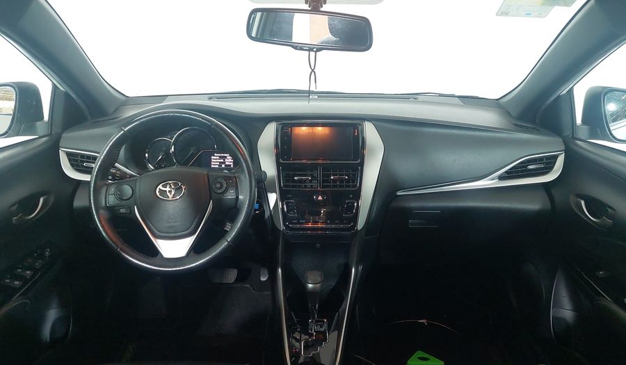 Toyota Yaris 1.5 XS CONNECT CVT Hatchback 2020