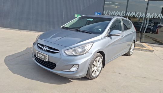 Hyundai • Accent