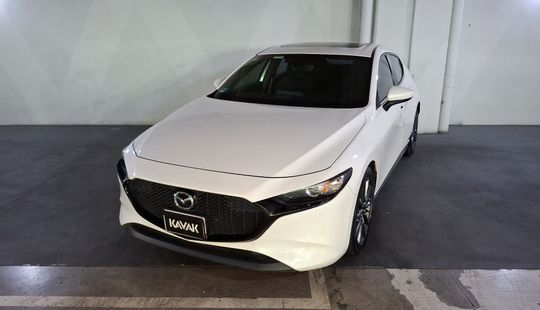 Mazda • Mazda 3