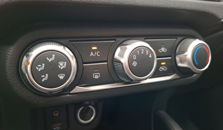 Nissan Versa 1.6 SENSE Sedan 2022