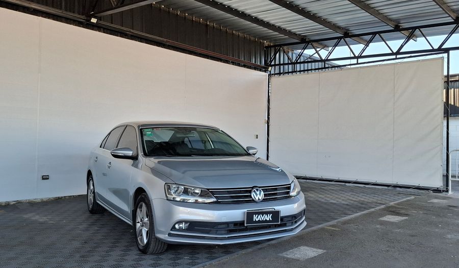 Volkswagen Vento 2.5 LUXURY TIPTRONIC Sedan 2015