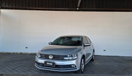 Volkswagen • Vento