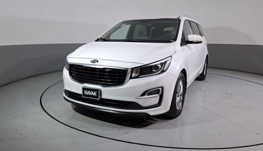 Kia • Sedona
