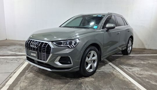 Audi • Q3