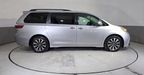Toyota Sienna 3.5 XLE PIEL AUTO Minivan 2019