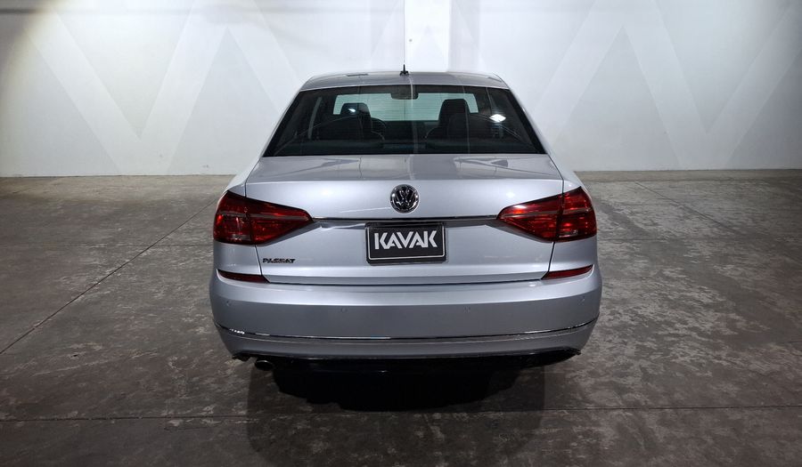 Volkswagen Passat 2.5 HIGHLINE Sedan 2016