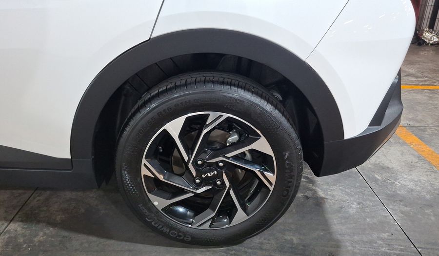 Kia K3 1.6 EX AUTO Hatchback 2025
