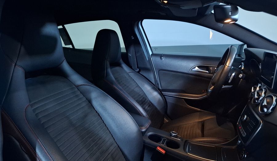 Mercedes Benz Clase Gla 2.0 GLA 250 SPORT DCT Suv 2020