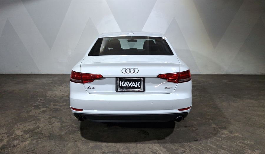 Audi A4 2.0 TFSI DYNAMIC S-TRONIC Sedan 2017