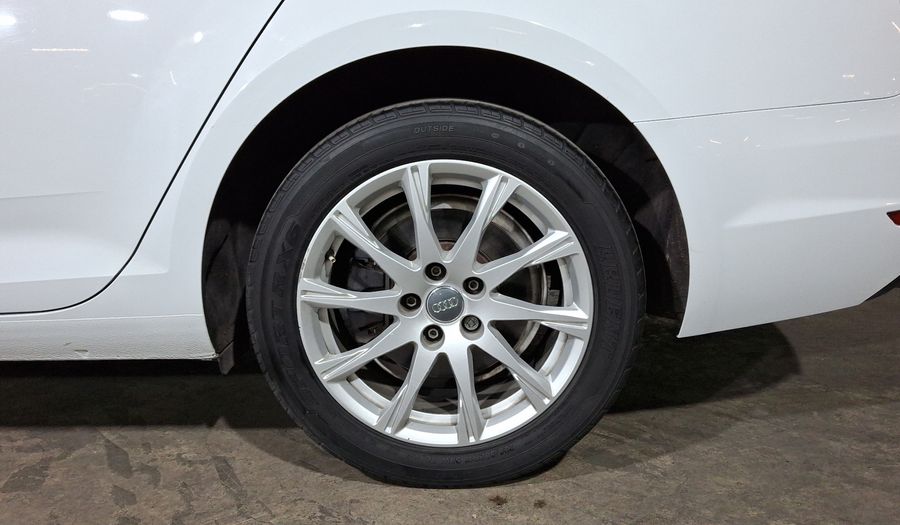 Audi A4 2.0 TFSI DYNAMIC S-TRONIC Sedan 2017