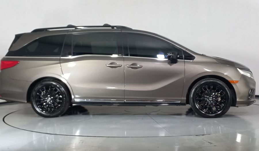 Honda Odyssey 3.5 TOURING AUTO Minivan 2020
