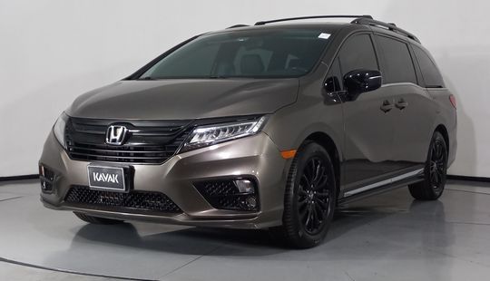 Honda • Odyssey