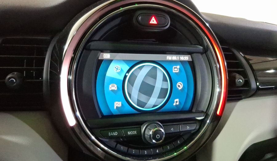 Mini Cooper 1.5 COOPER CHILI DCT Hatchback 2021