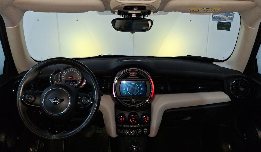 Mini Cooper 1.5 COOPER CHILI DCT Hatchback 2021
