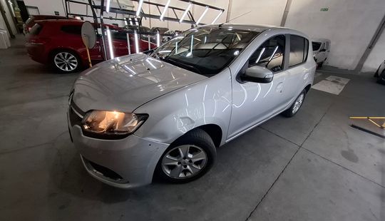 Renault • Sandero