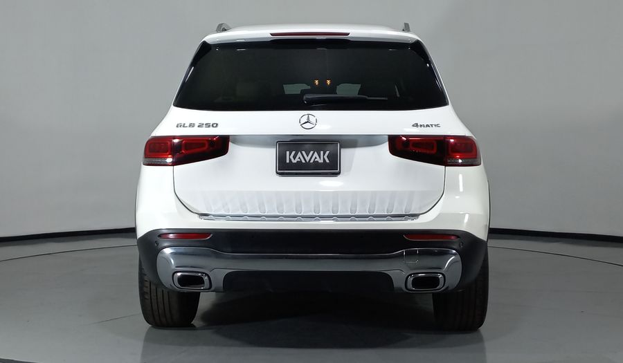Mercedes Benz Clase Glb 2.0 250 PROGRESSIVE DCT 4MATIC Suv 2021