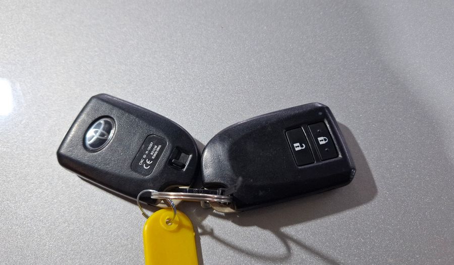 Toyota Yaris 1.5 S CVT Hatchback 2018