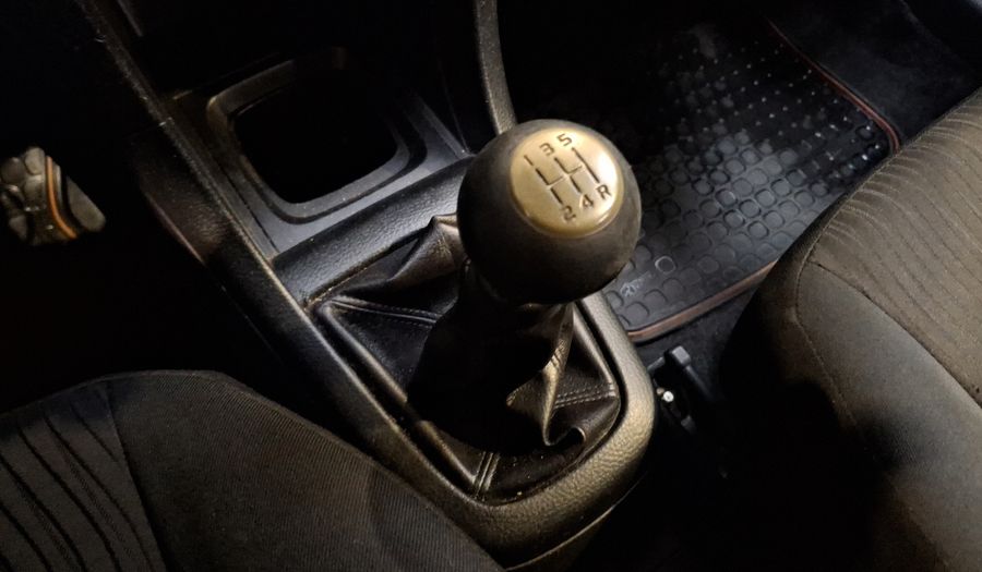 Suzuki Swift 1.4 GL Hatchback 2012