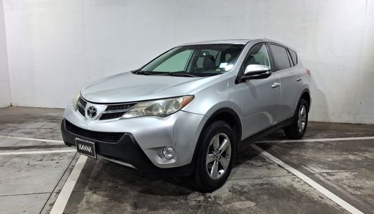 Toyota • RAV4