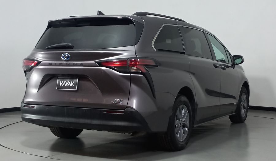 Toyota Sienna 2.5 HEV XLE PIEL AUTO Minivan 2021