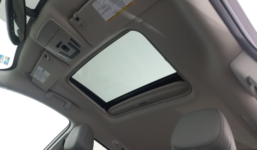 Toyota Sienna 2.5 HEV XLE PIEL AUTO Minivan 2021