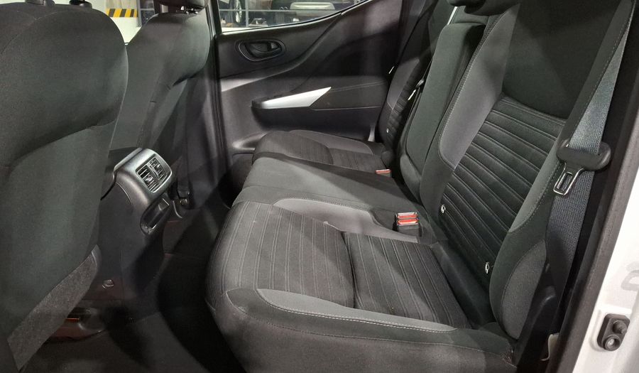 Nissan Frontier 2.5 XE Pickup 2021