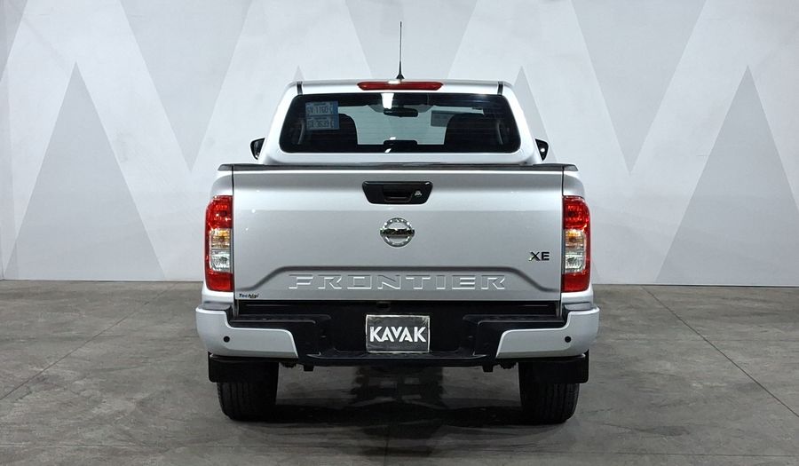 Nissan Frontier 2.5 XE Pickup 2021