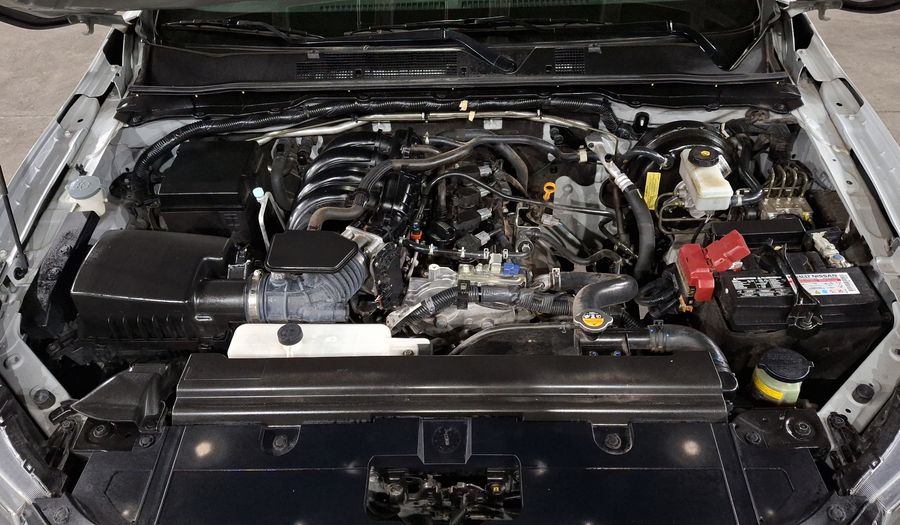 Nissan Frontier 2.5 XE Pickup 2021