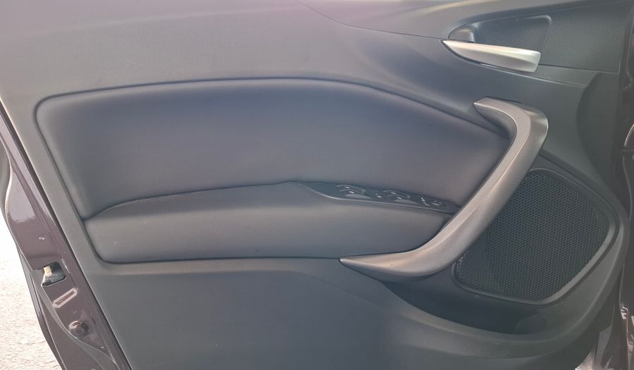 Fiat Cronos 1.8 PRECISION PACK PREMIUM Sedan 2021