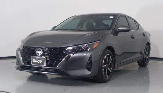 Nissan • Sentra